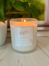 Load image into Gallery viewer, LOVE Candle*Bergamot,Peach,Strawberry
